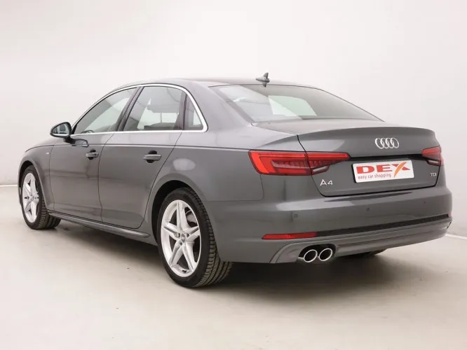 Audi A4 2.0 TDi 190 S-Line + GPS + LED Lights + Adaptiv Crui Image 4