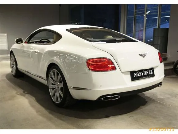 Bentley Continental GT Image 5